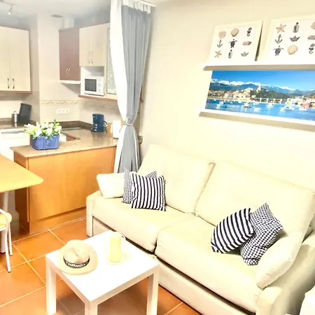 San Vicente De La Barquera. Playa *