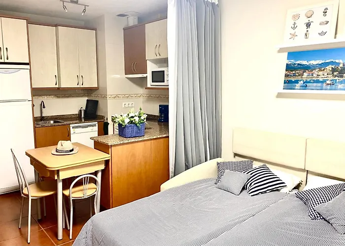 San Vicente De La Barquera. Playa