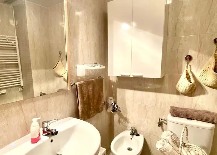 San Vicente De La Barquera. Playa *